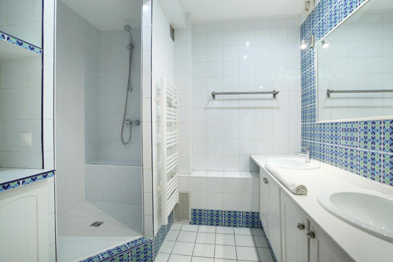 Apartment Saint Germain Des Pres By Studio Prestige Paris Bagian luar foto